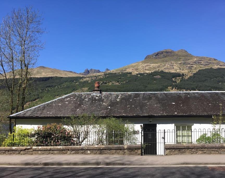 Viking Cottage Arrochar Eksteriør billede