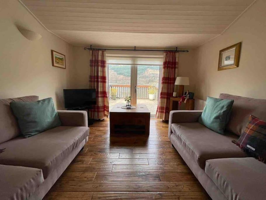 Viking Cottage Arrochar Eksteriør billede